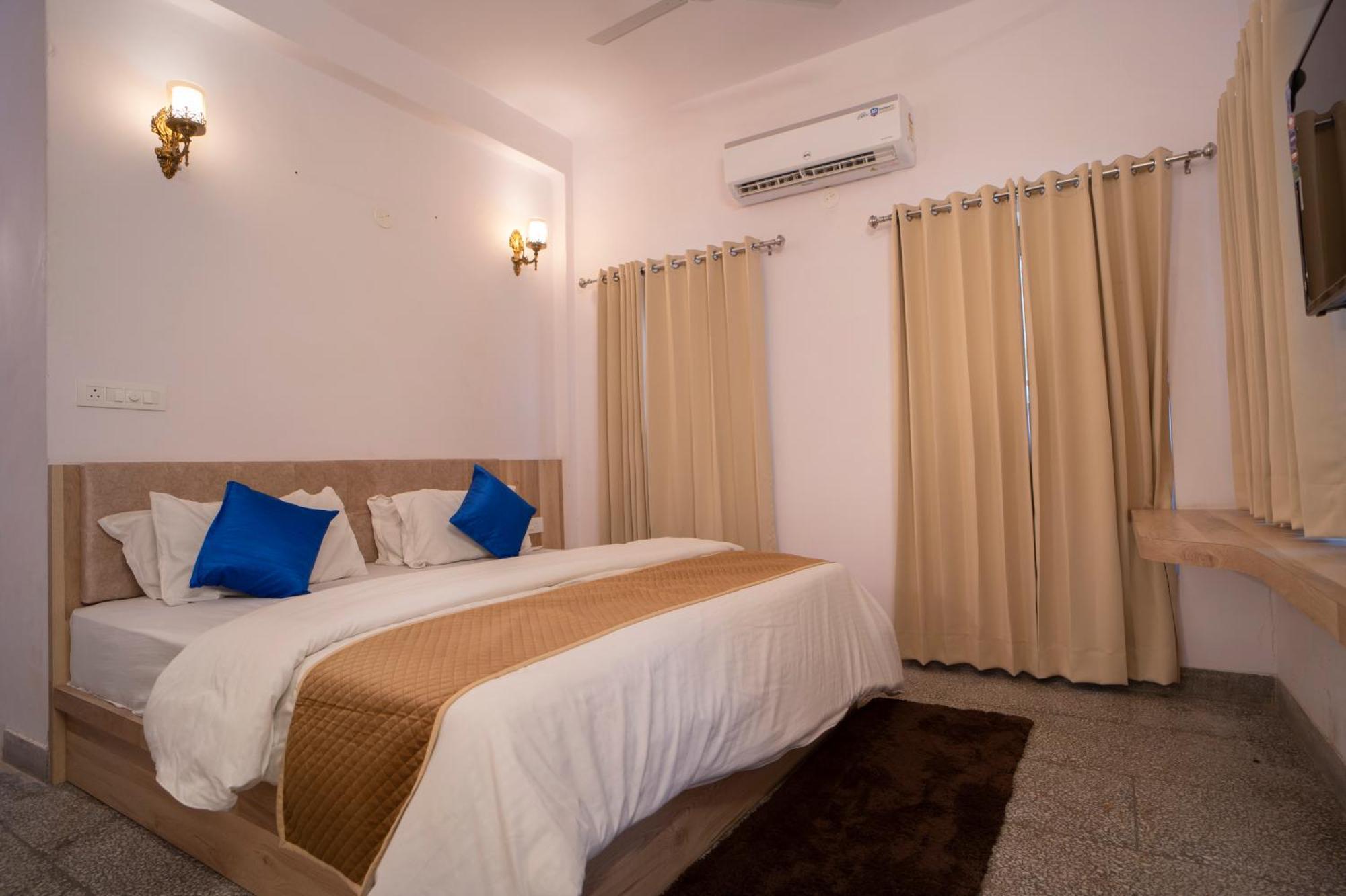 Devdarshan Hotel & Restaurant Udajpur Exteriér fotografie